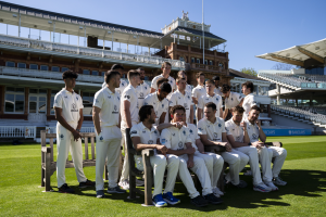 Gatting leads calls for board resignations as anger at Middlesex grows