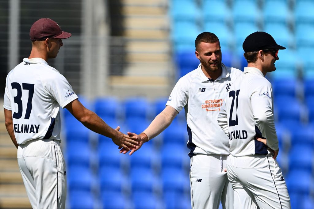 O'Neill stars with ball and bat but Tasmania bowlers given them a chance