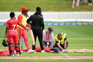 Zimbabwe's Ndhlovu ruled out of third ODI after concussion scare