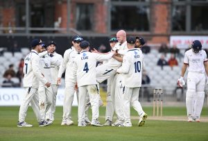 Abbas, Chappell leave hosts reeling as Derbyshire eye rare Old Trafford win