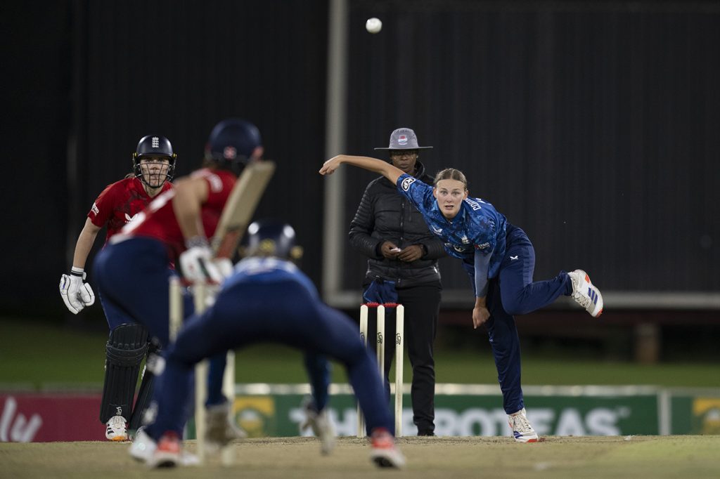 Corteen-Coleman named in England Women's T20 World Cup squad