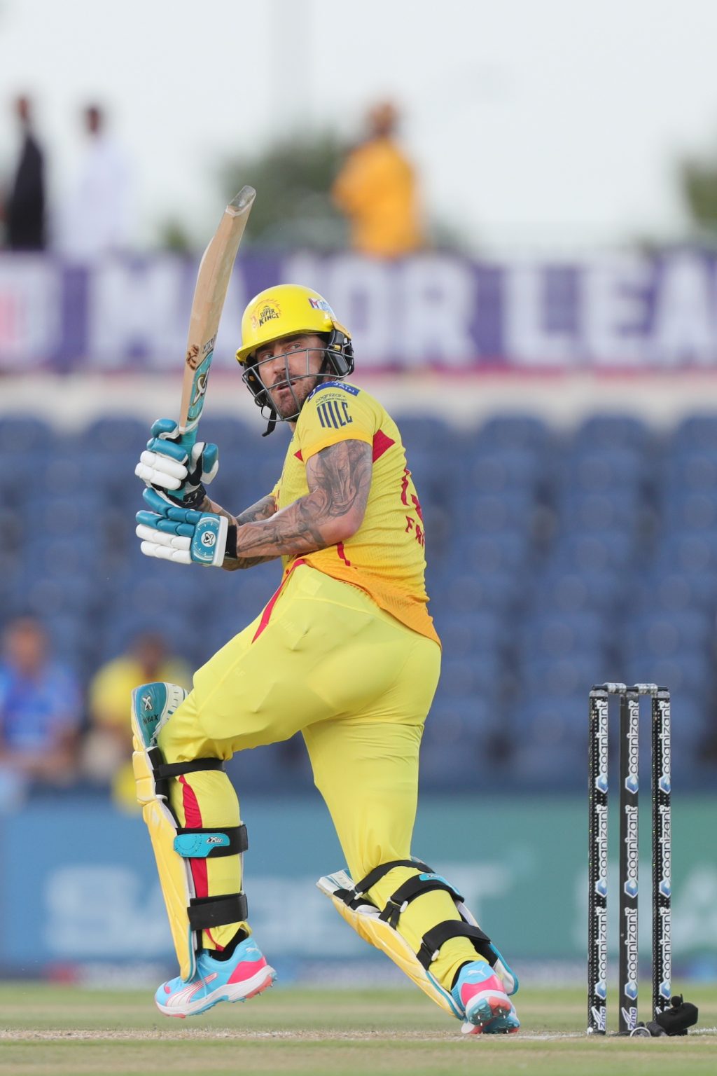 Du Plessis 113* trumps Seifert 104 as TSK begin season with big win
