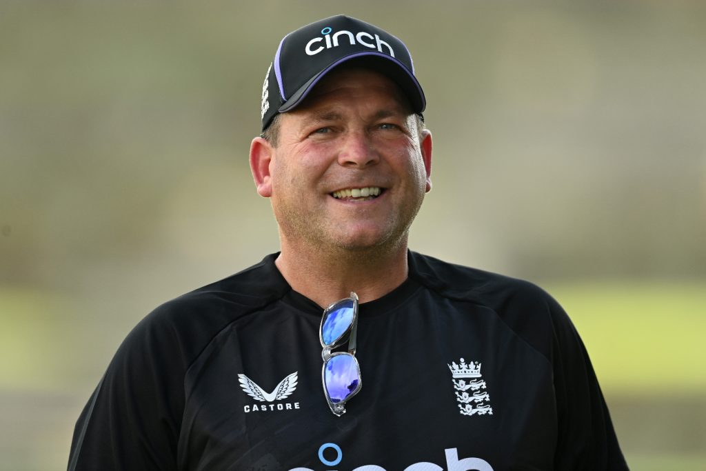 Matt Walker to take over from Paul Farbrace as Sussex head coach