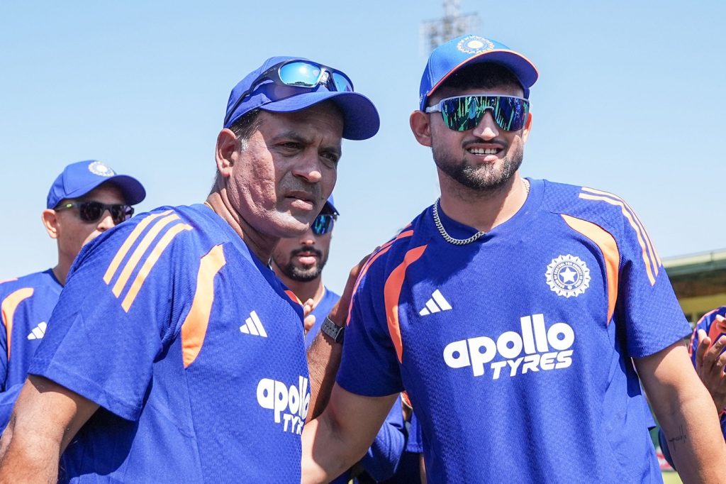 India bring in Ashok and Shedge and bat with an eye on series sweep