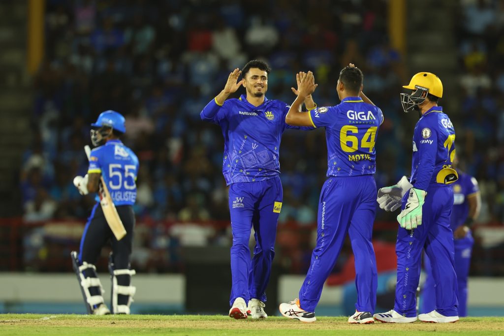 De Kock, Rutherford, spinners script Tridents' second straight win